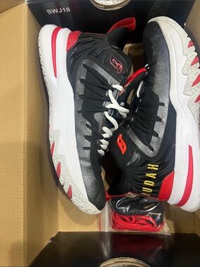 Judah 1 Men’s Athletic Shoes — Black/Grey/Red